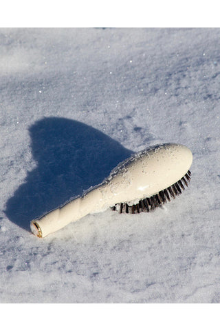 N.01 Small Shine & Care Hair Brush: Creamy White