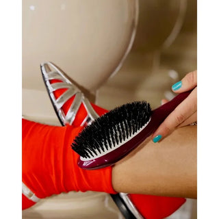 N.01 Large Shine & Care Hair Brush: Cherry Red