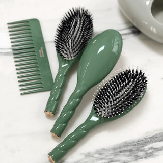 N.01 Large Shine & Care Hair Brush: Almond Green